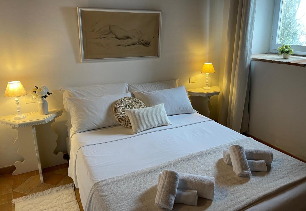 Bed and Breakfast Relais Il Pozzeto Ангьяри Экстерьер фото